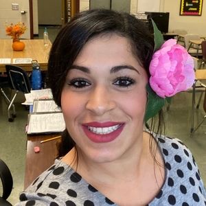 Meet your Posher, Noelys